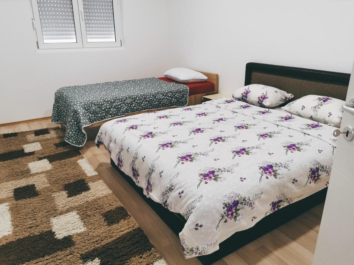 Cozy Corner Apartments - Free Parking & Wi-Fi Cuprija Ngoại thất bức ảnh